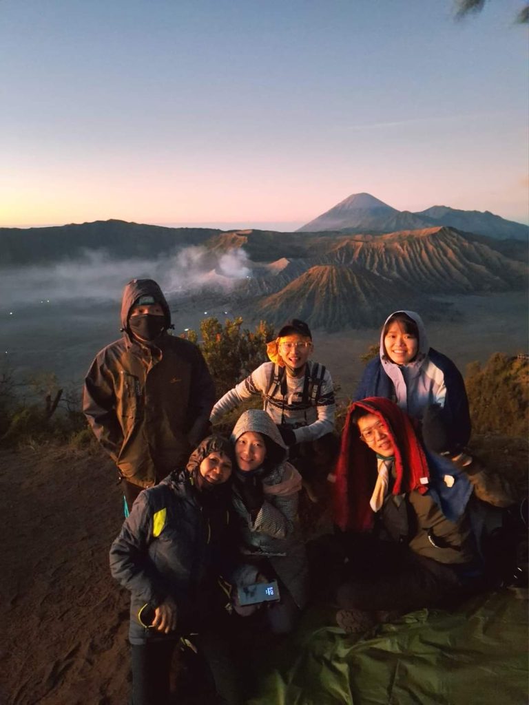 NicsCo ‘yEe with Lulu Trip Indonesia 3