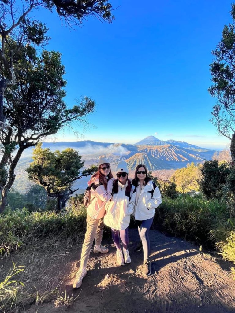 Peter Liu with Lulu Trip Indonesia 1